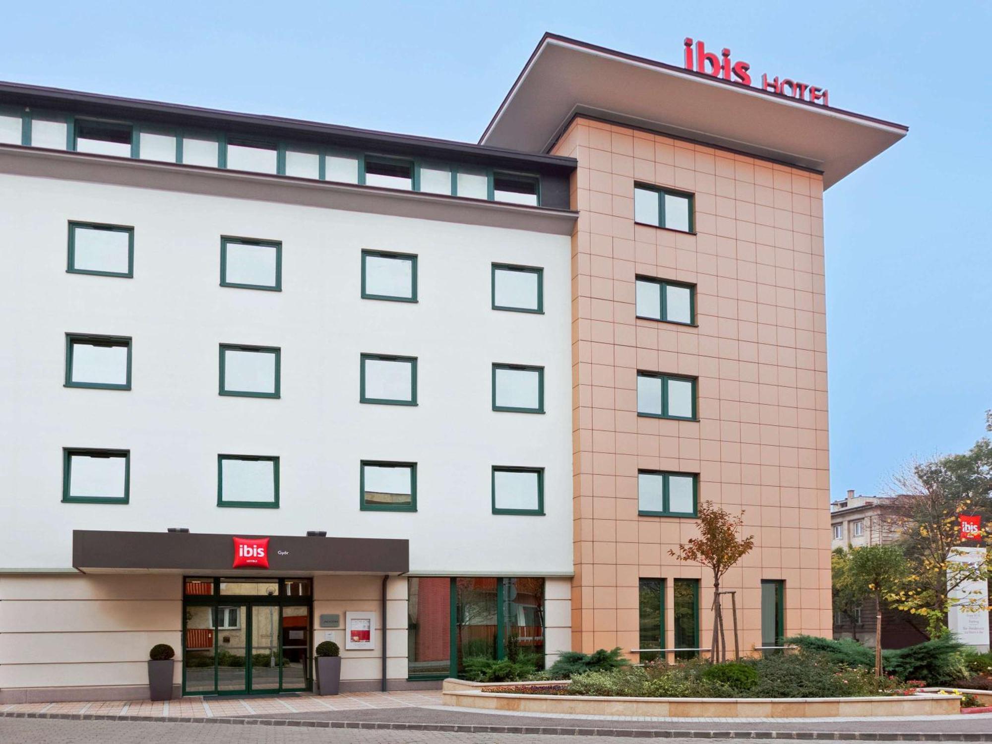 Ibis Gyor Hotel Екстериор снимка