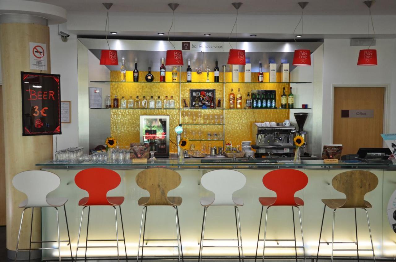 Ibis Gyor Hotel Екстериор снимка